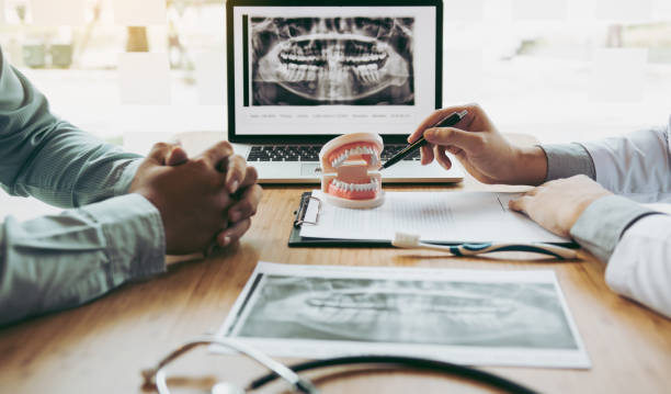 Best Emergency Dental Care for Abscessed Tooth in Golden Glades, FL