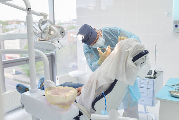 Best Emergency Root Canal Treatment in Golden Glades, FL